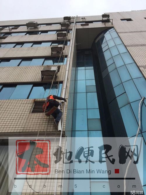 昆明经开区专业高空外墙及室内各种水管安装维修更换太阳能维修移位